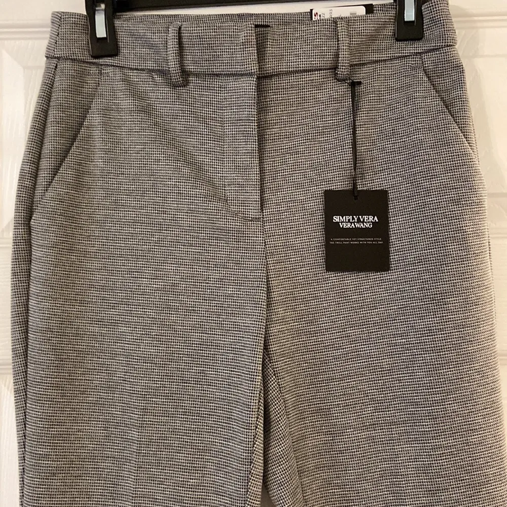 SIMPLY VERAWANG FLARE HIGHT RISE PANTS SIZE 4 inseam 30” waist 28” flat - Image 2