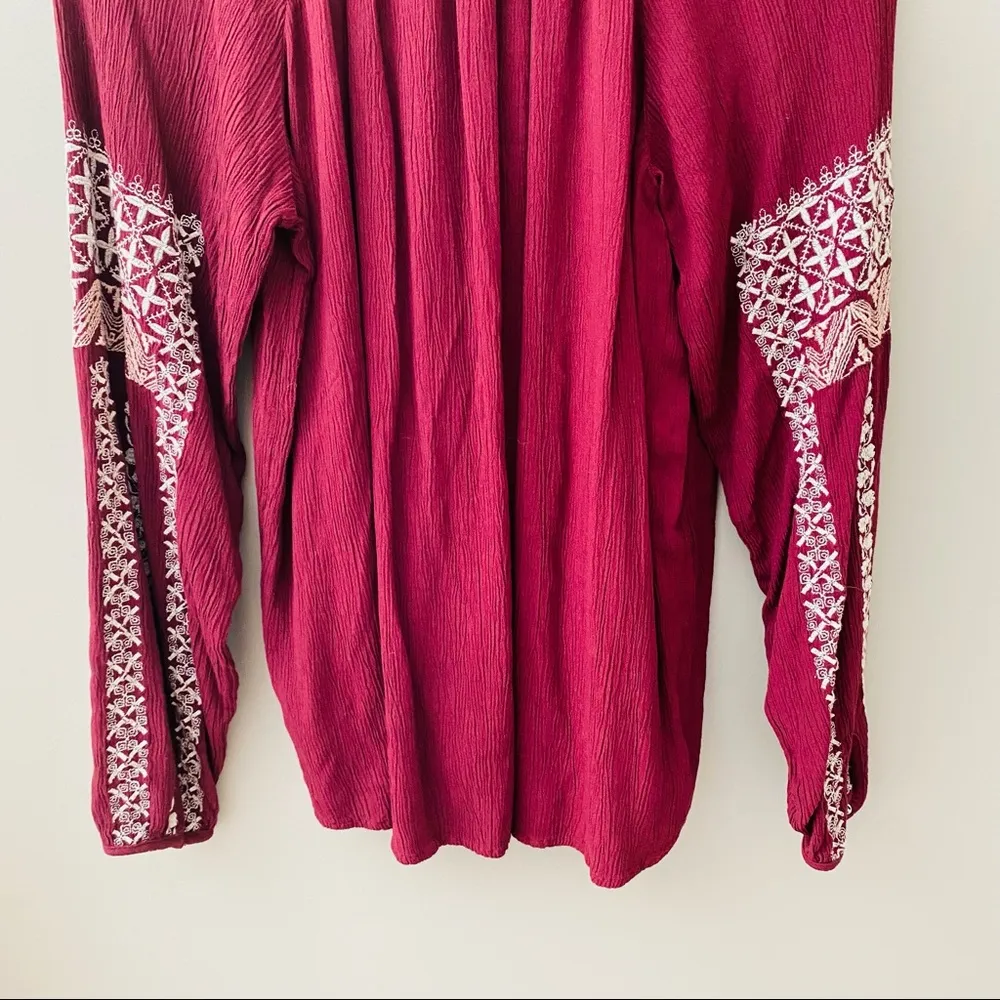 American Eagle Long Sleeve Embroidered Blouse Maroon Sz Small - Image 9
