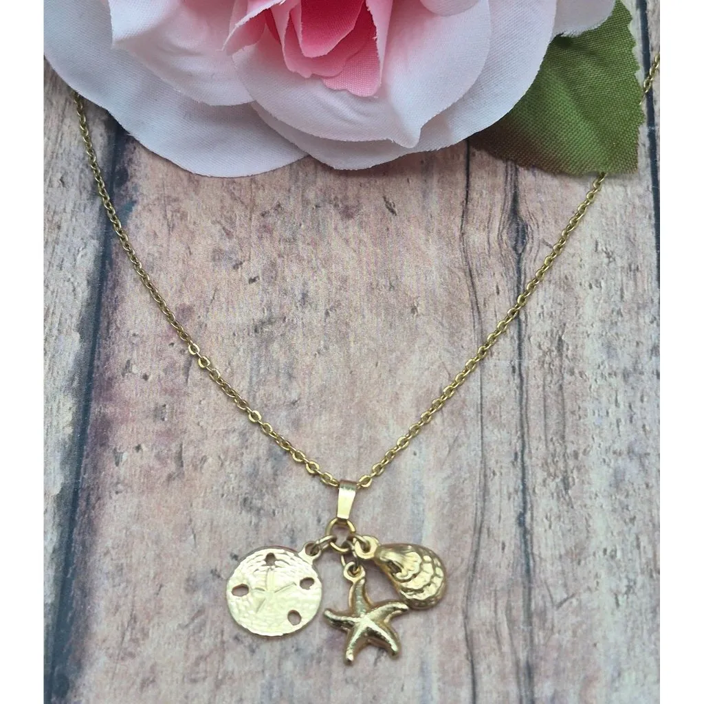 CUTE Gold Tone Pendant Necklace 18" Dainty Chain & 3 Charms Shells Sea Star - Image 2