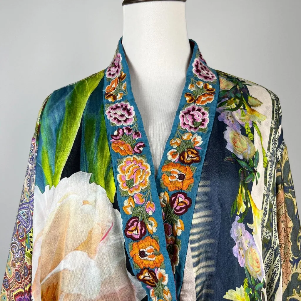 Johnny Was $650 NWOT  Reversible Embroidered Silk Kimono Jacket Multi Size M - Image 5
