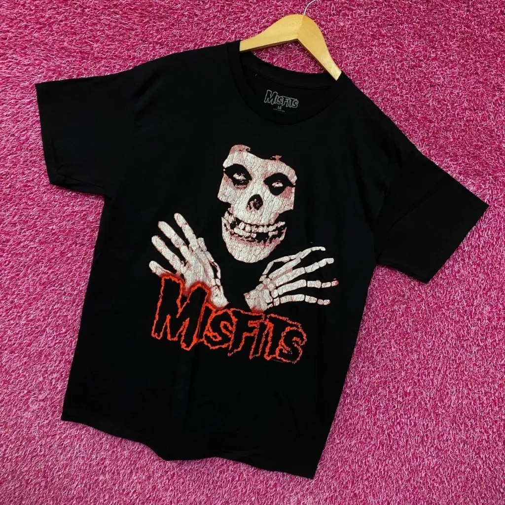Misfits Crossed Arms Crimson Ghost Horror Punk Band Tee large - Image 3