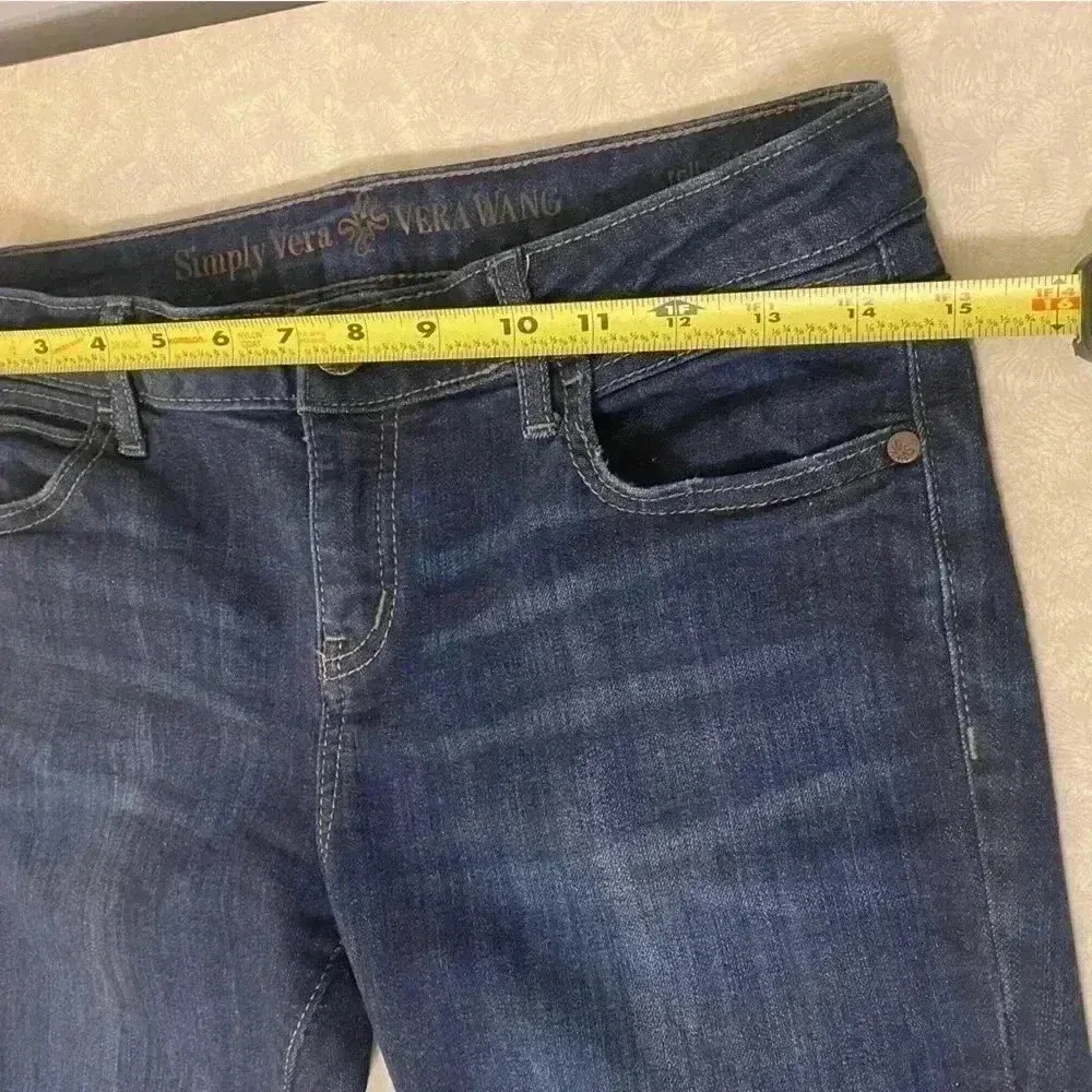 Vera Wang Dark Blue Capri Cuffed Jeans‎ Size 4 - Image 6