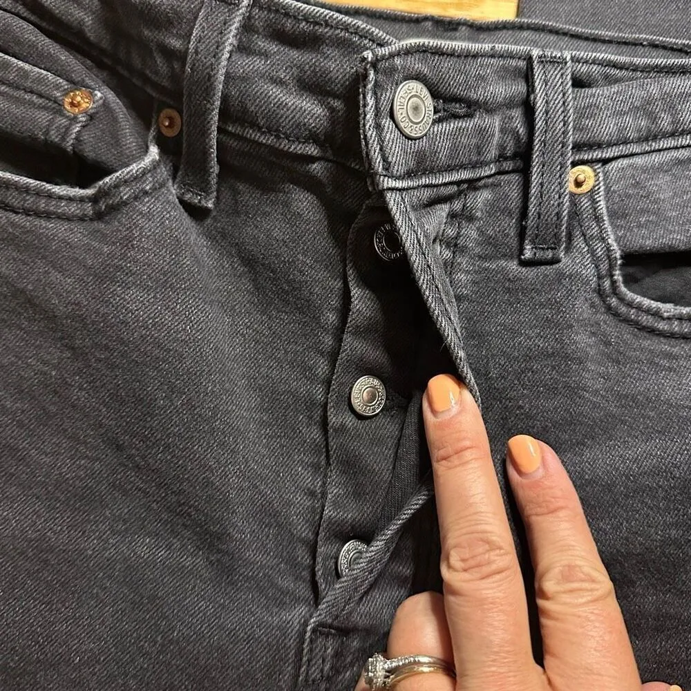 Levi’s wedgie straight jeans button fly 30 - Image 2