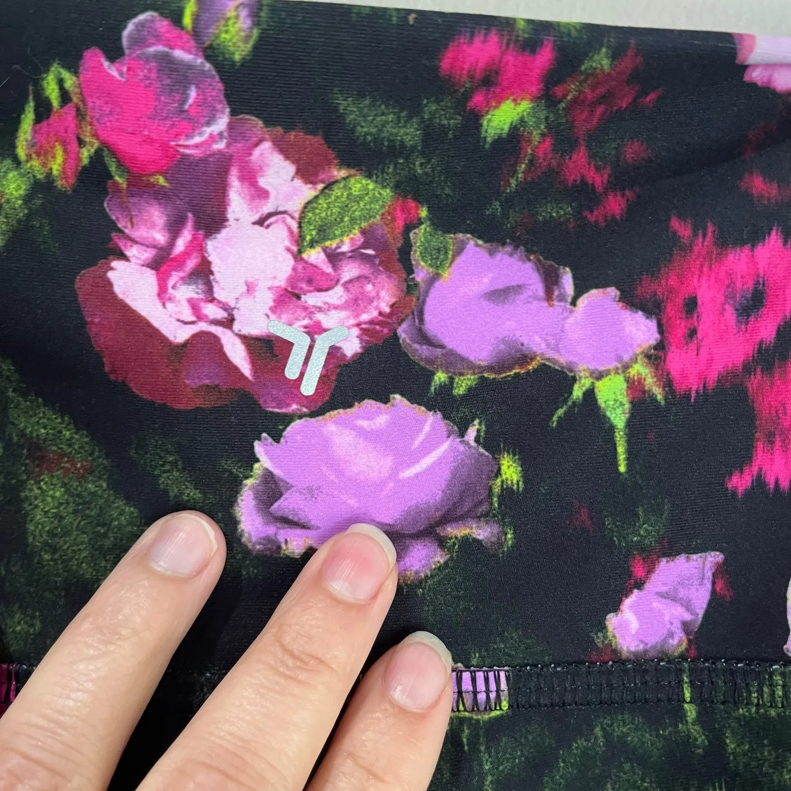 Old Navy Active Super Soft Go Dry High Rise Floral Leggings Yoga Activewear Sz M - Image 8