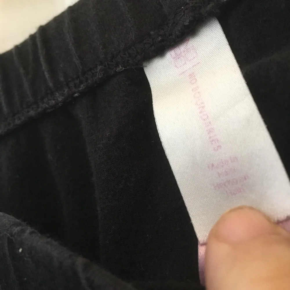 FINAL MARKDOWN Junior no boundaries classic black leggings xl - Image 4