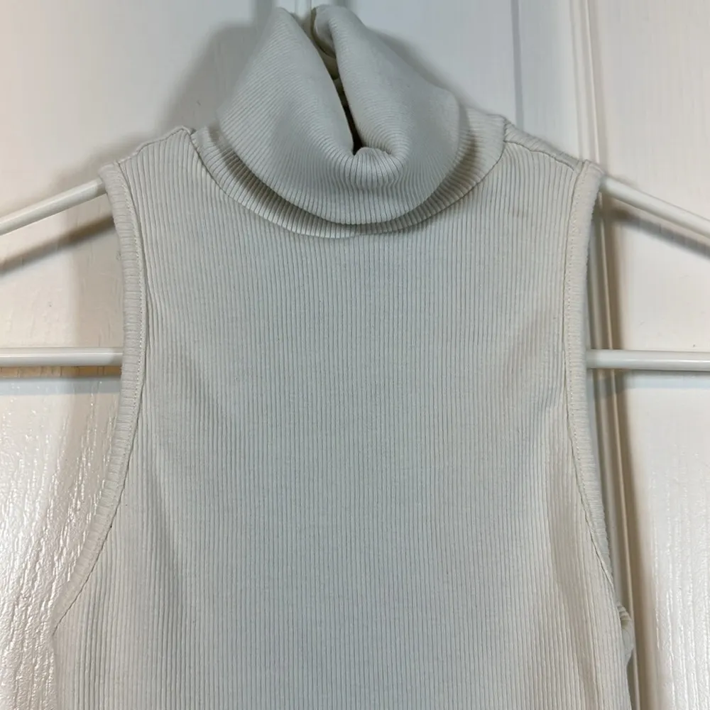 ZARA Basics White Ribbed Turtleneck Bodysuit Great w/ Jacket Small GUC #1894 - Image 5
