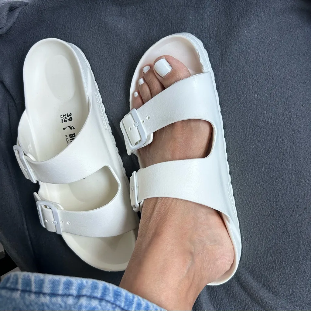 Birkenstock   Classic White Sandals - Image 9