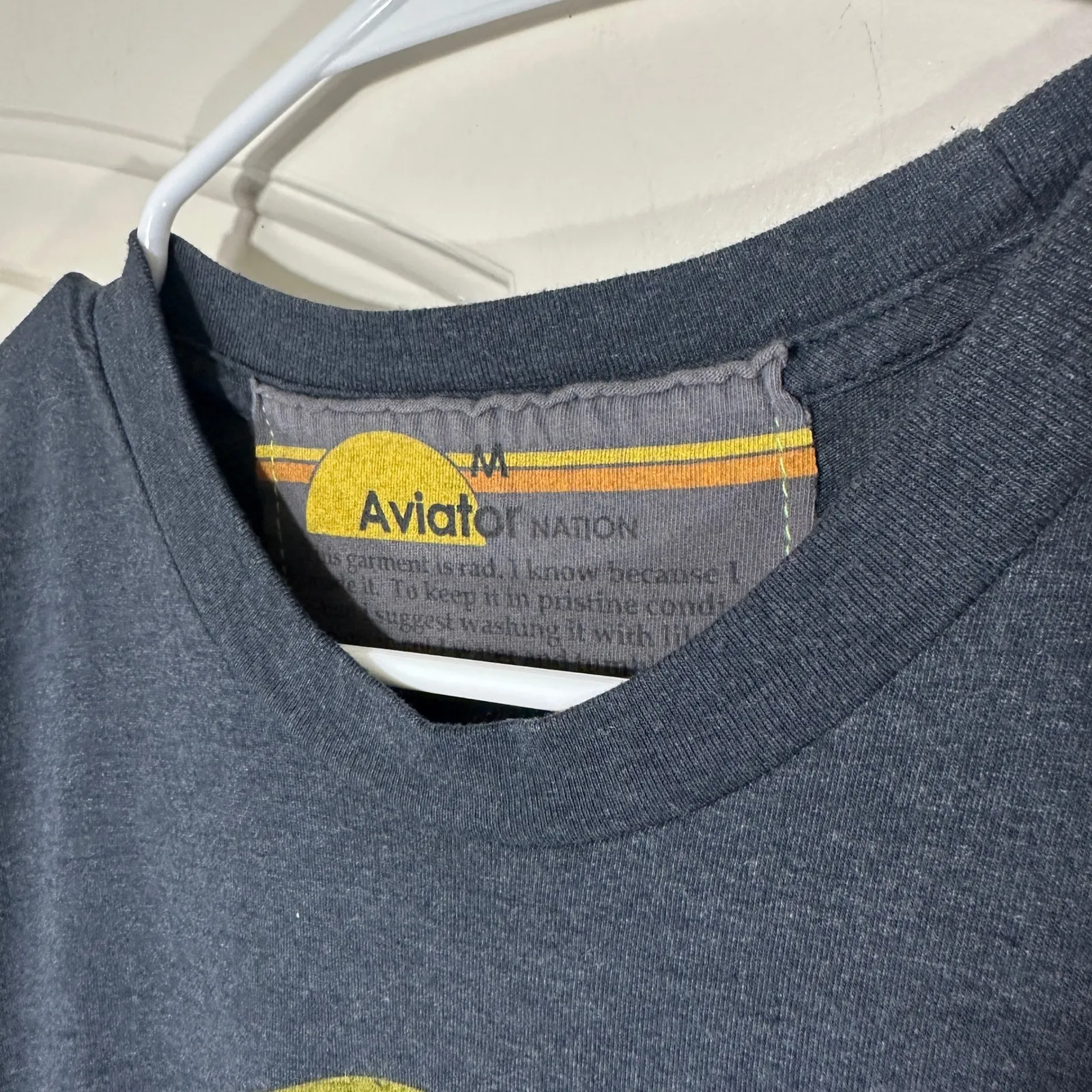 Aviator Nation Aspen CO Ski Graphic Tee Med USA Retro Surf Skater Soft T-Shirt - Image 2