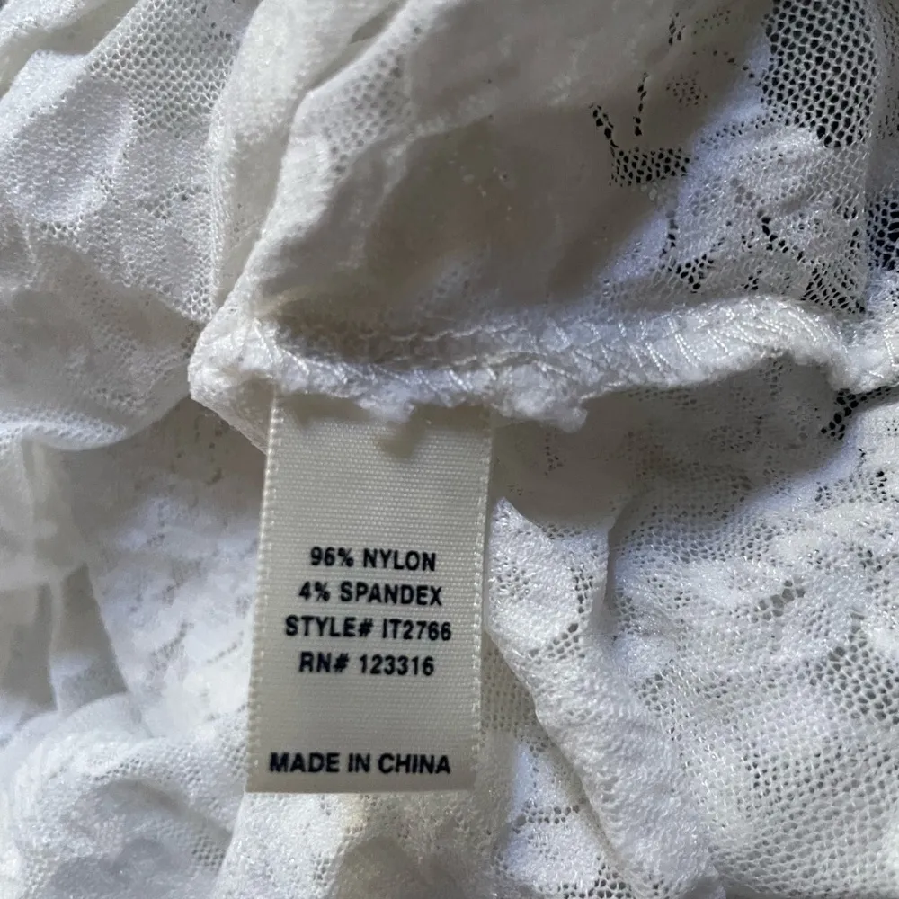 Iris Basic white floral lace tank top size medium sleeveless cami camisole comfy - Image 8