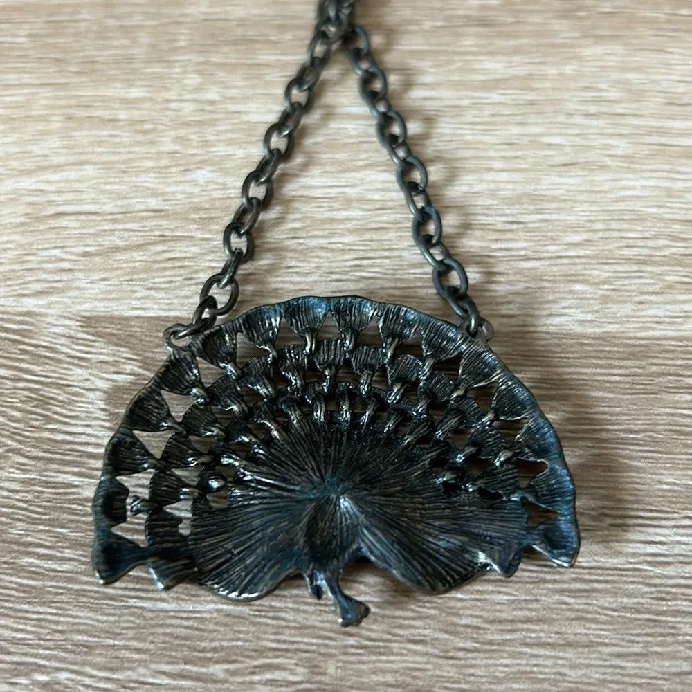 Peacock pendant necklace - Image 2