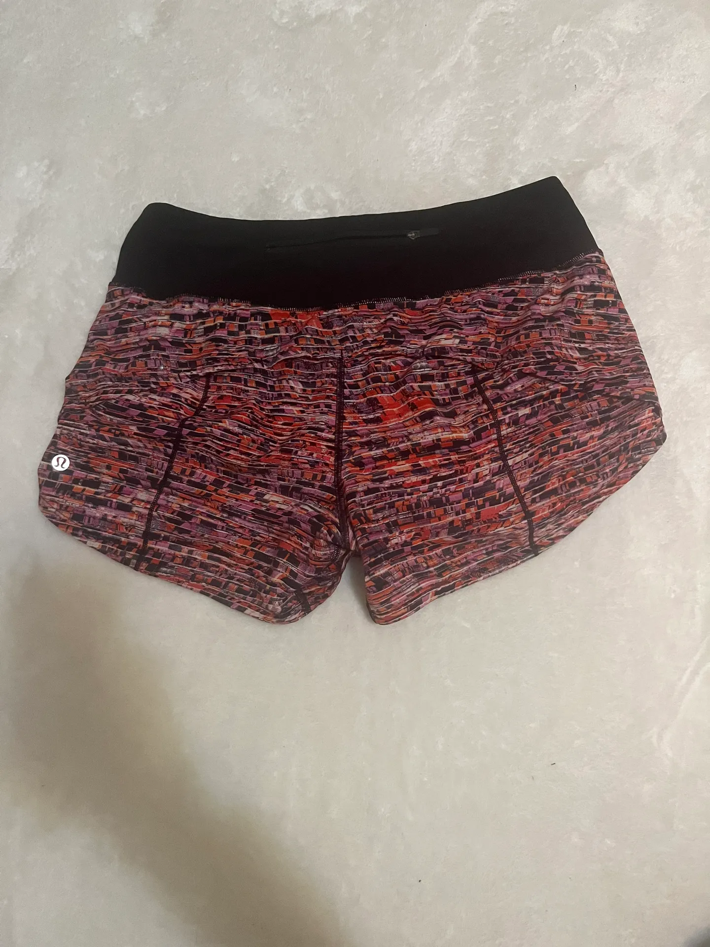 Mid Rise Speed Up Shorts 4” Size 8 Tall - Image 2