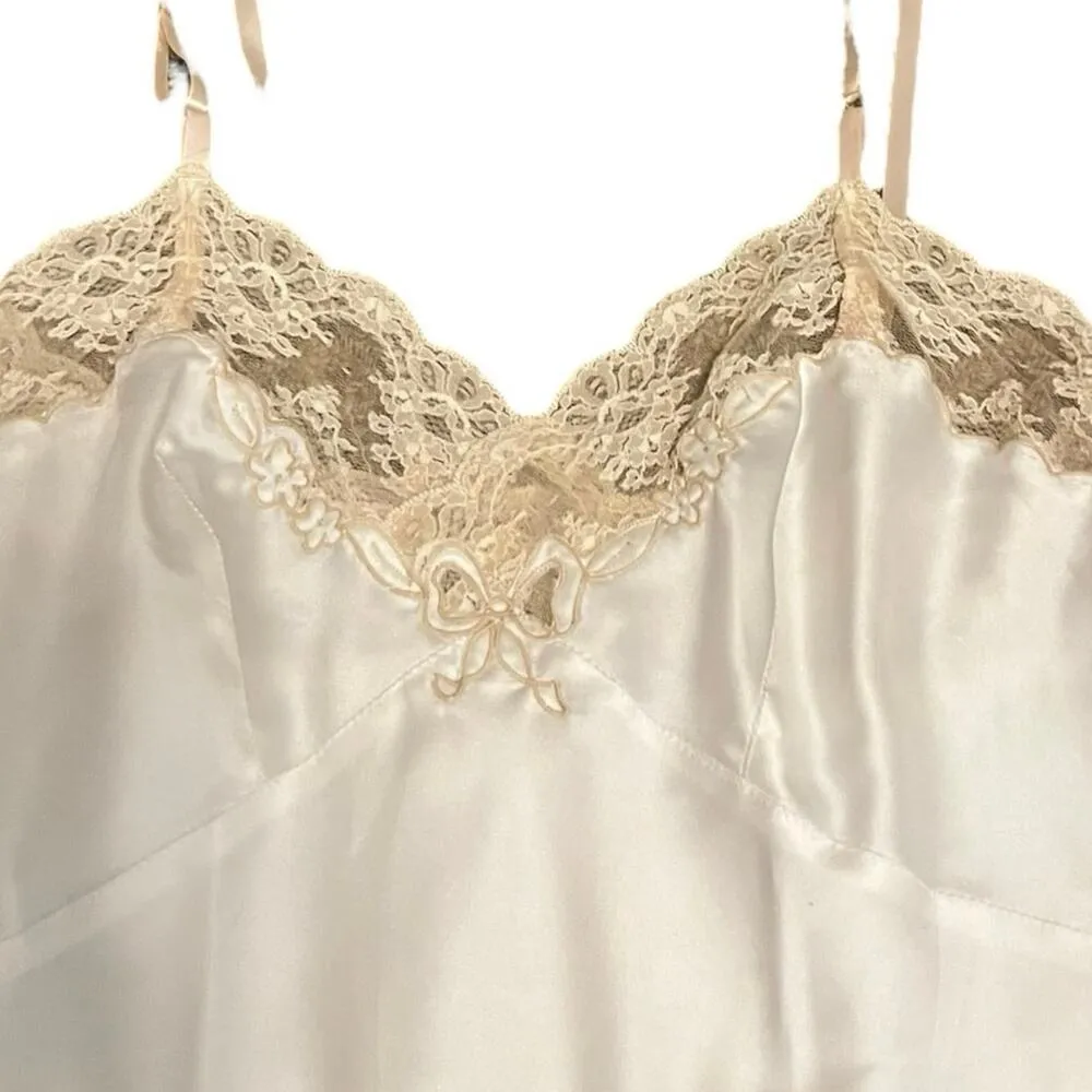 Corhan off white short nightgown with lace trim and bow design Pink Size M - Image 4