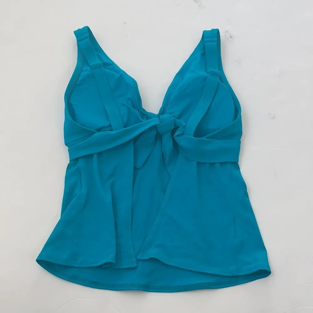 Robin Piccone Aqua blue Olivia Tankini swim top S NWOT - Image 4