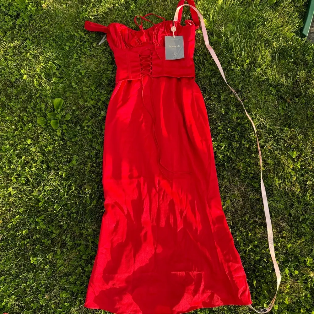 NWT HOUSE OF CB Valencia Duchess Satin Corset Midi Dress - Image 4