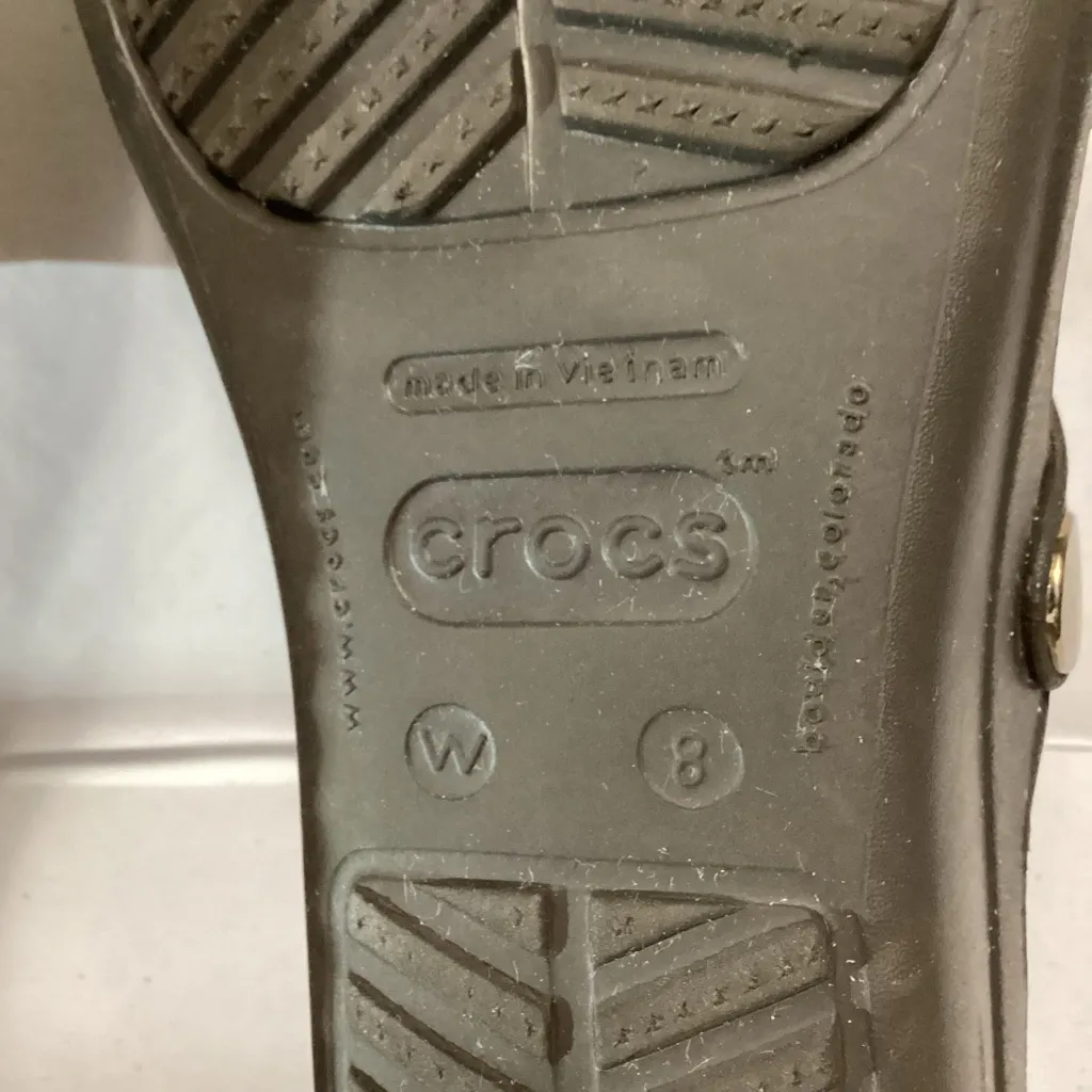 Crocs women’s flip flops sandals wedges size 8 - Image 9