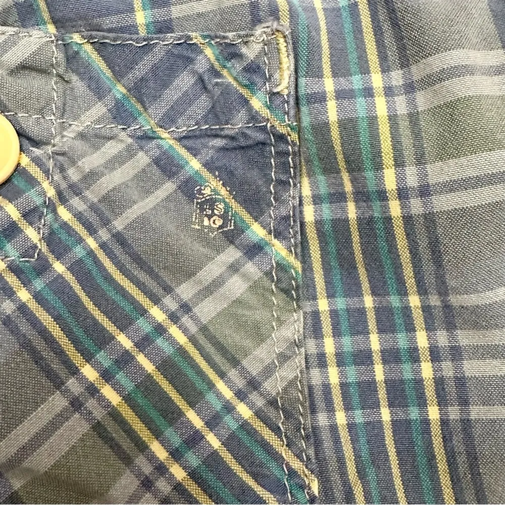 Levi's Blue and Green Cargo Shorts with Plaid Design Vintage Chino Bermuda - Image 3
