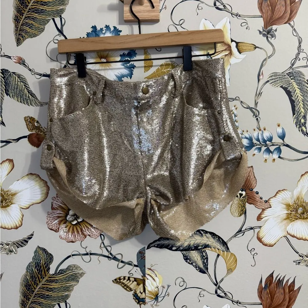 Spell Bond Girl Shorts in Gold Sequin Festival Western Boho Country Shorts Sz M Size M - Image 4