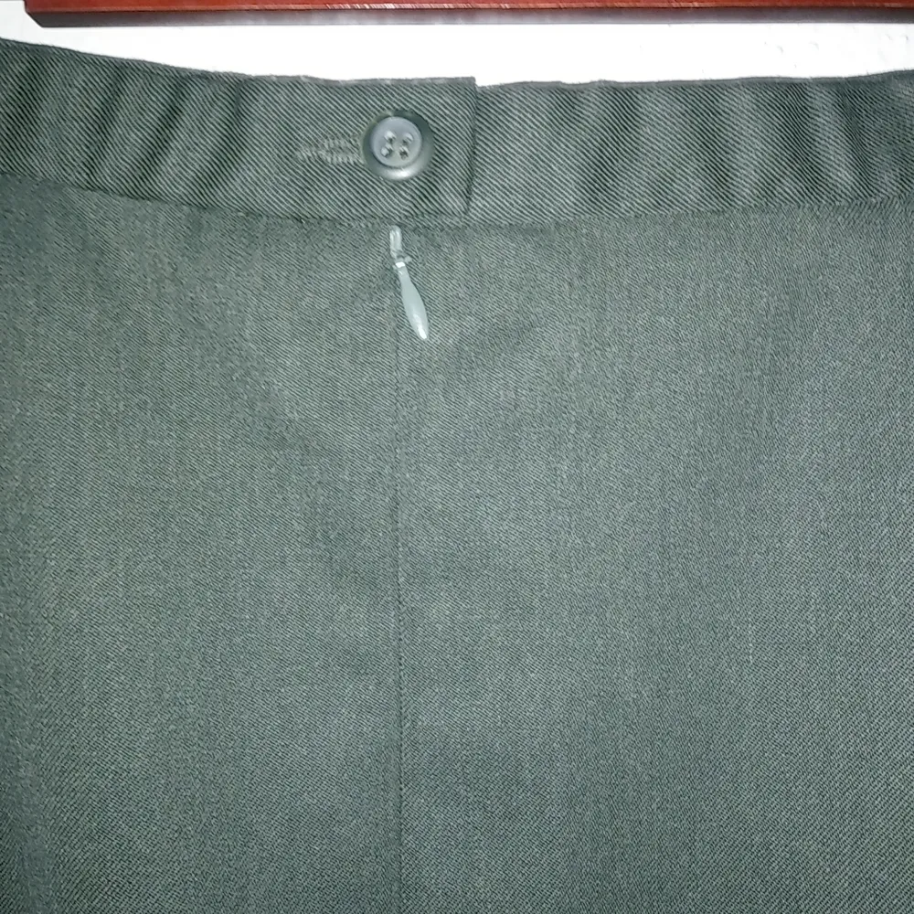 Pendleton 18 Wool Midi Skirt Suit Plus NWT in Hunter Green - Image 7