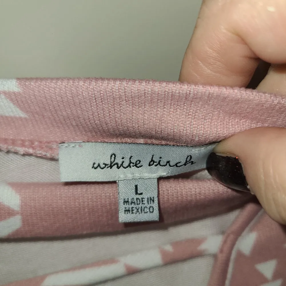 White Birch Navajo/Aztec print Soft short sleeve blouse - Image 2