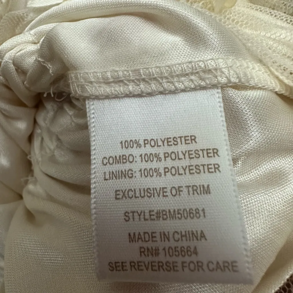 Badgely Mischka American Glamour Mesh Overlay Bow Blouse Size 3X Cream Feminine - Image 4