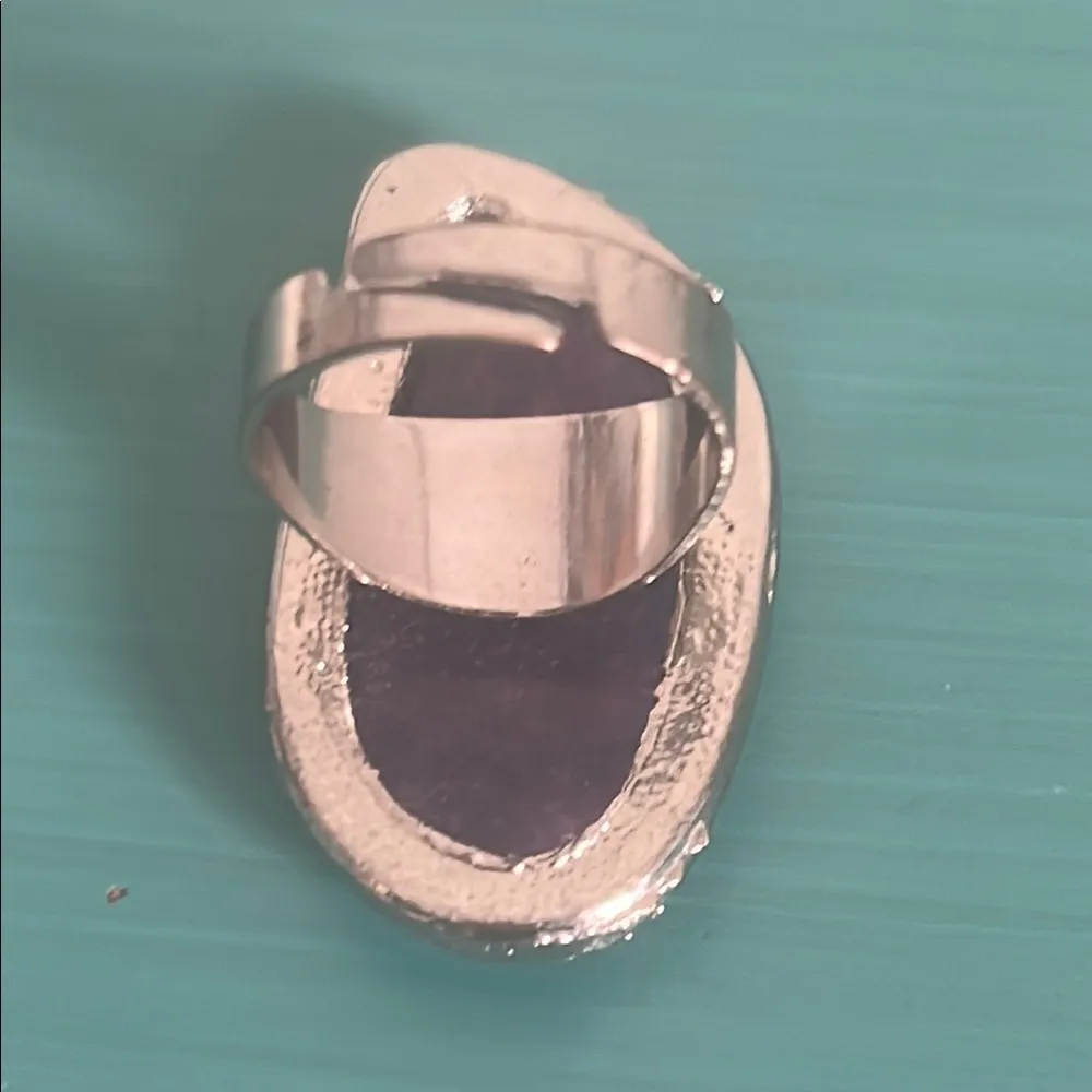 Artisan Silver Tone Statement Ring with Cabochon Freeform Amethyst Stone Purple - Image 5