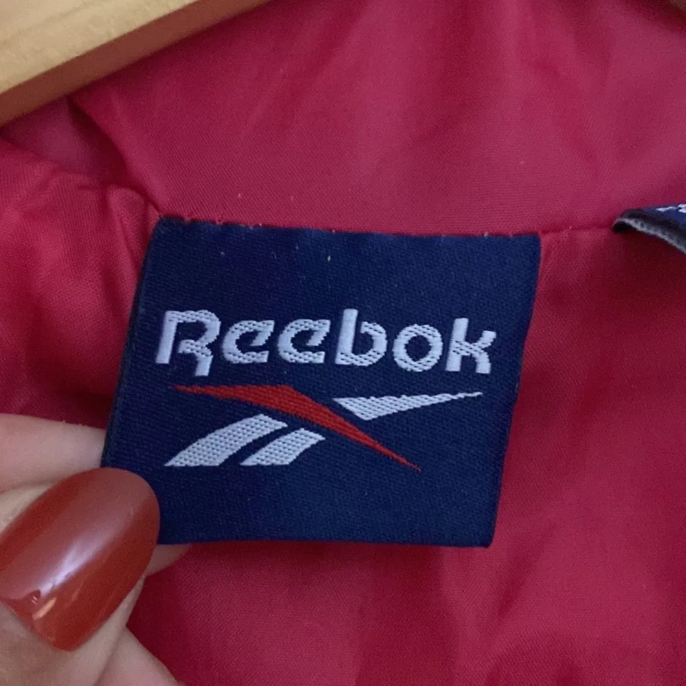 Reebok women’s pink quilted full zip puffer jacket size XL - Image 6