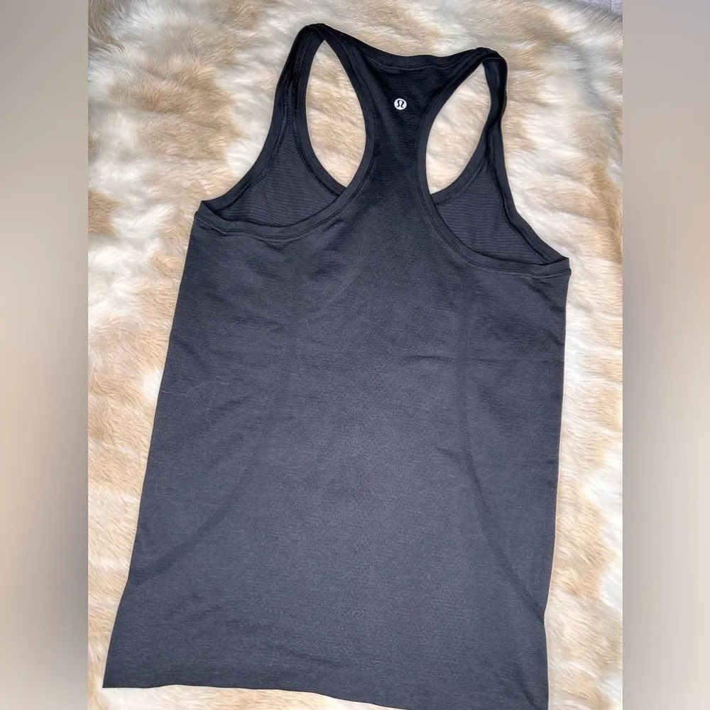 Lululemon  - Image 3