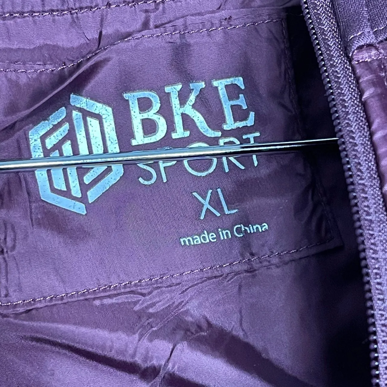 BKE Sport Woman's Shiny Metallic Plum Zip Up Hooded Jacket Size XL - Image 4