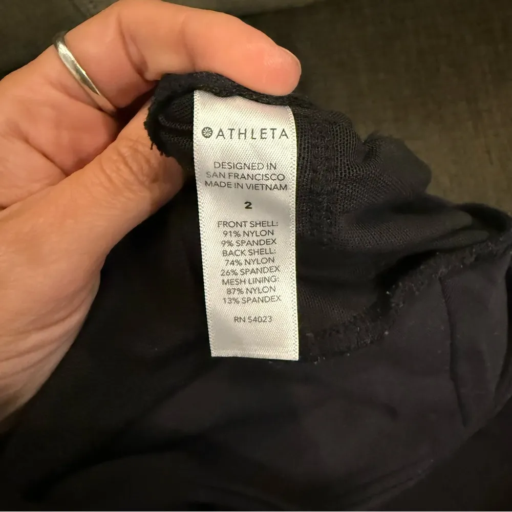 Athleta Headlands Hybrid Tight in Black - Image 10