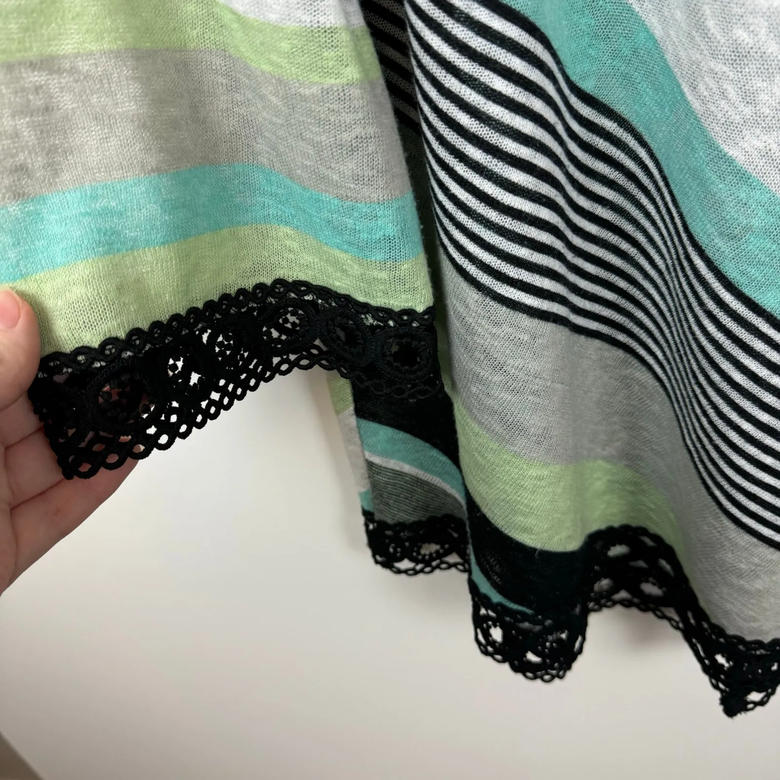 Multiples Womens Multicolor Striped Crochet Trim Tunic Sz 1X | Coastal Beachy - Image 6