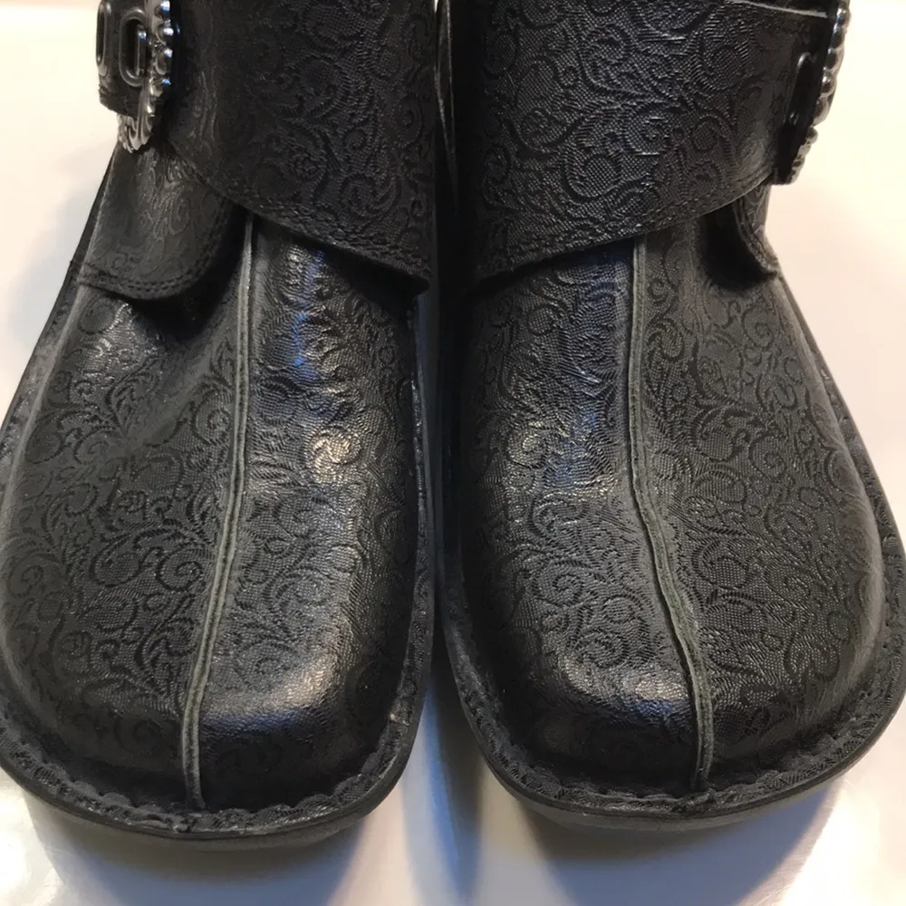 Alegria by PJ Lite Women’s Caiti Class Act Patterned Leather Faux Fur Boots - Image 3