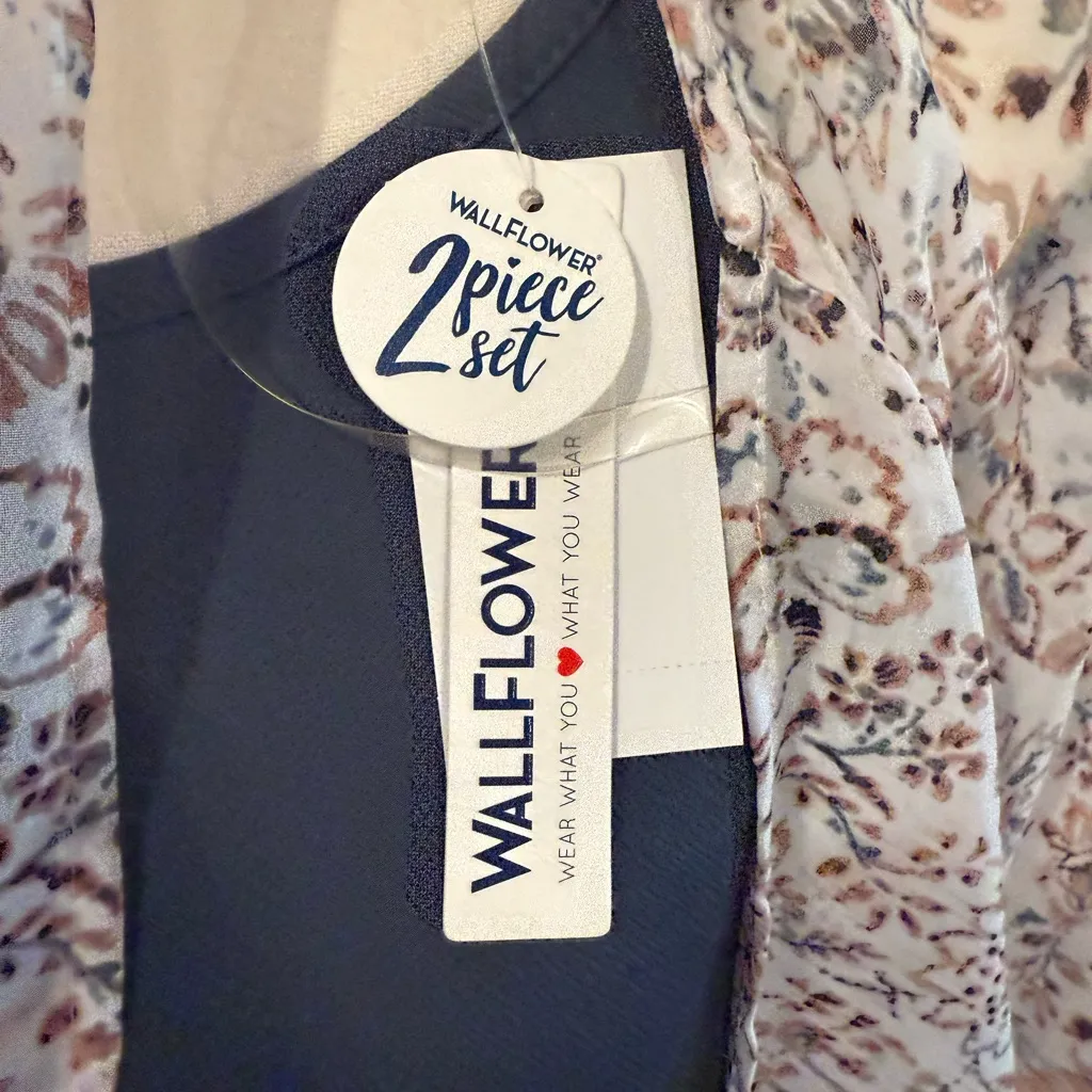 Wallflower| Charcoal dress with Floral Shrug in Cream and Black size small - Image 6