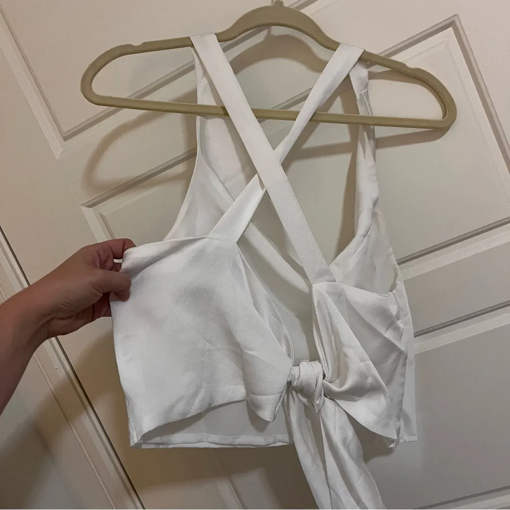 DO+BE  White Cowl Neck Top - Image 3