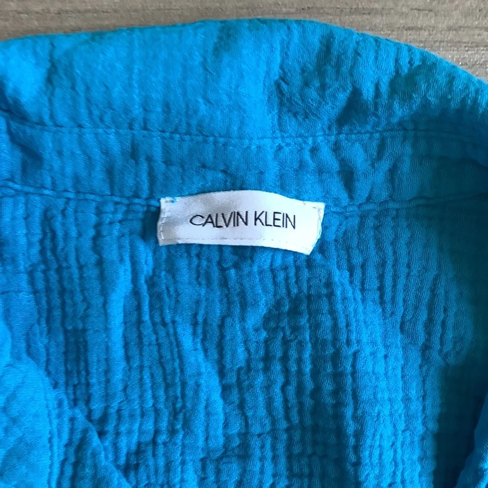 Calvin Klein blue button front shirt - Image 2