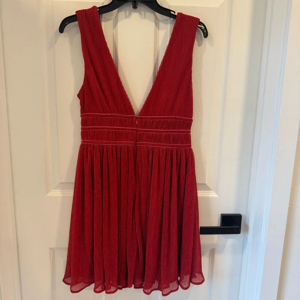 Lulus  NWT Red Mini Dress Metallic Deep VNeck Low Cut Ribbed - Image 4