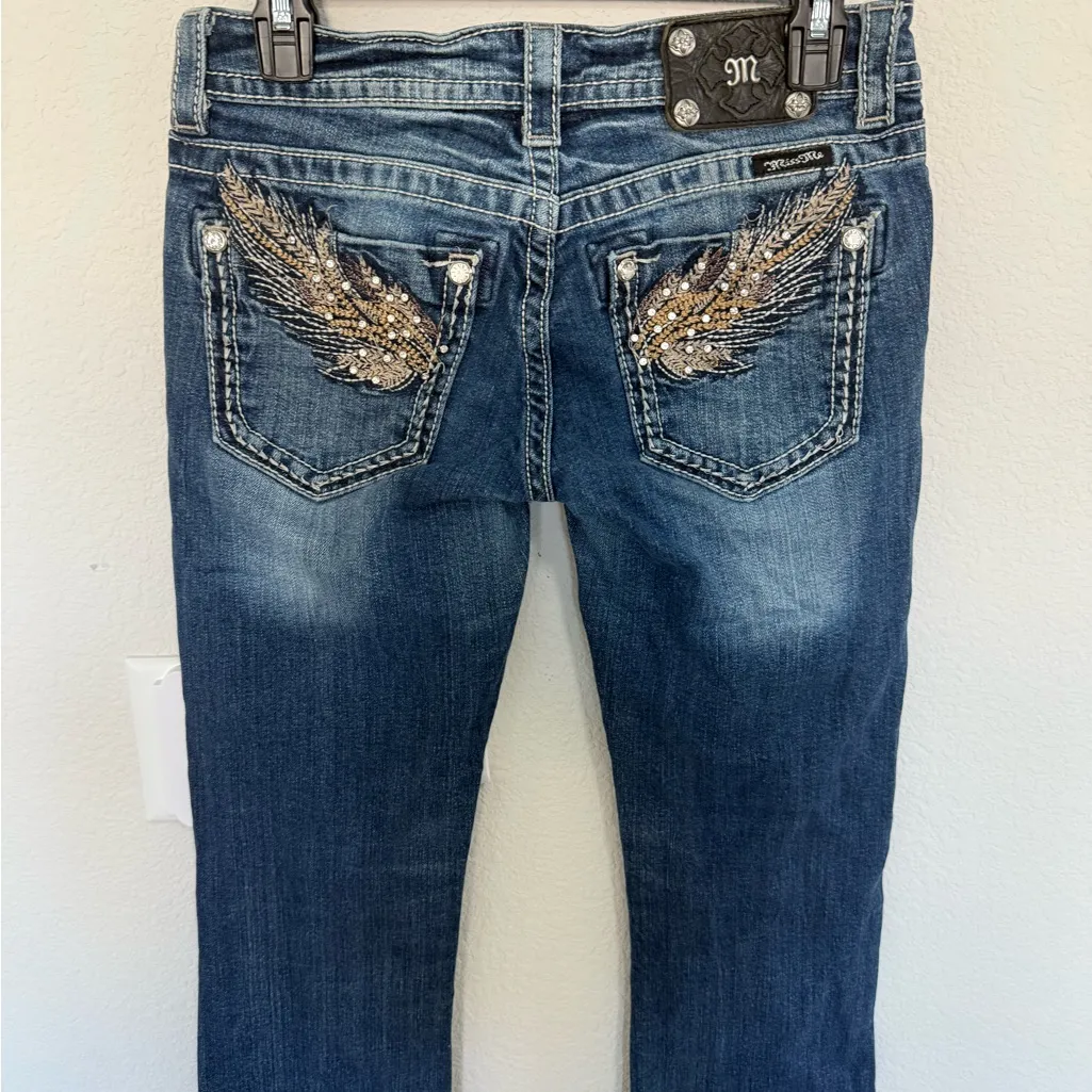 Miss Me Boot Cut Jeans Embroidered & Embellished Crystal Feather Pockets Size 28 - Image 2