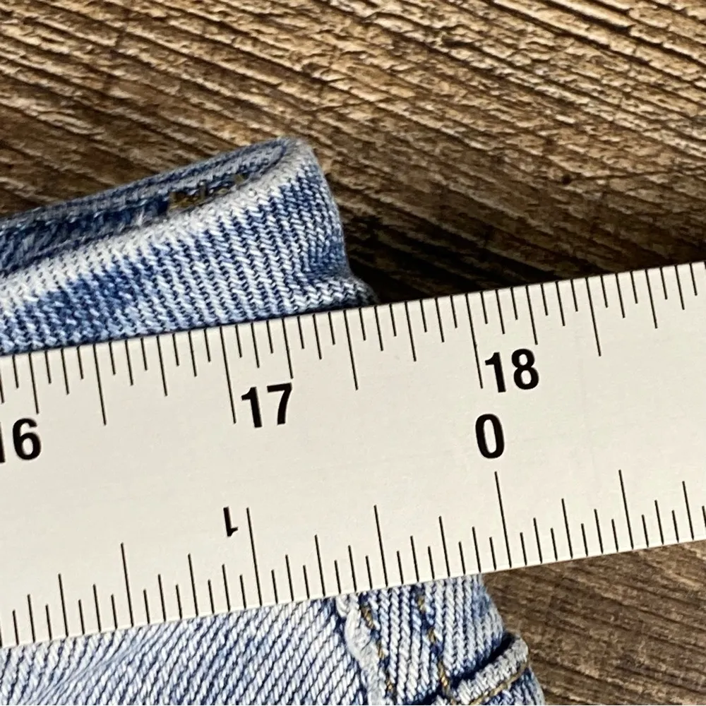 American Eagle Jeans Women 16 Long Curly Mom Jean Faded Straight Next Level Tall - Image 4