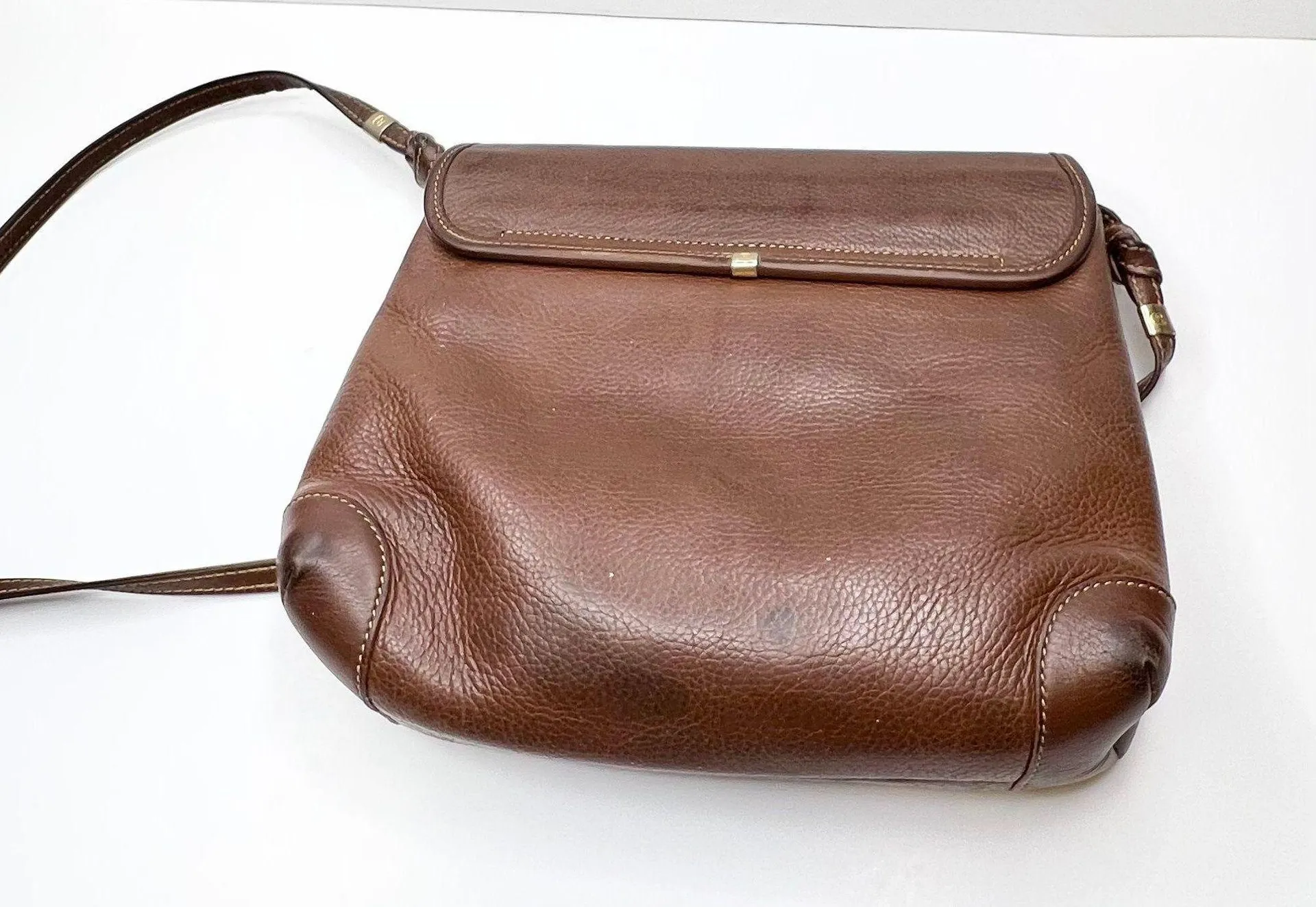 Vintage Leather Flap Crossbody Bag - Image 9