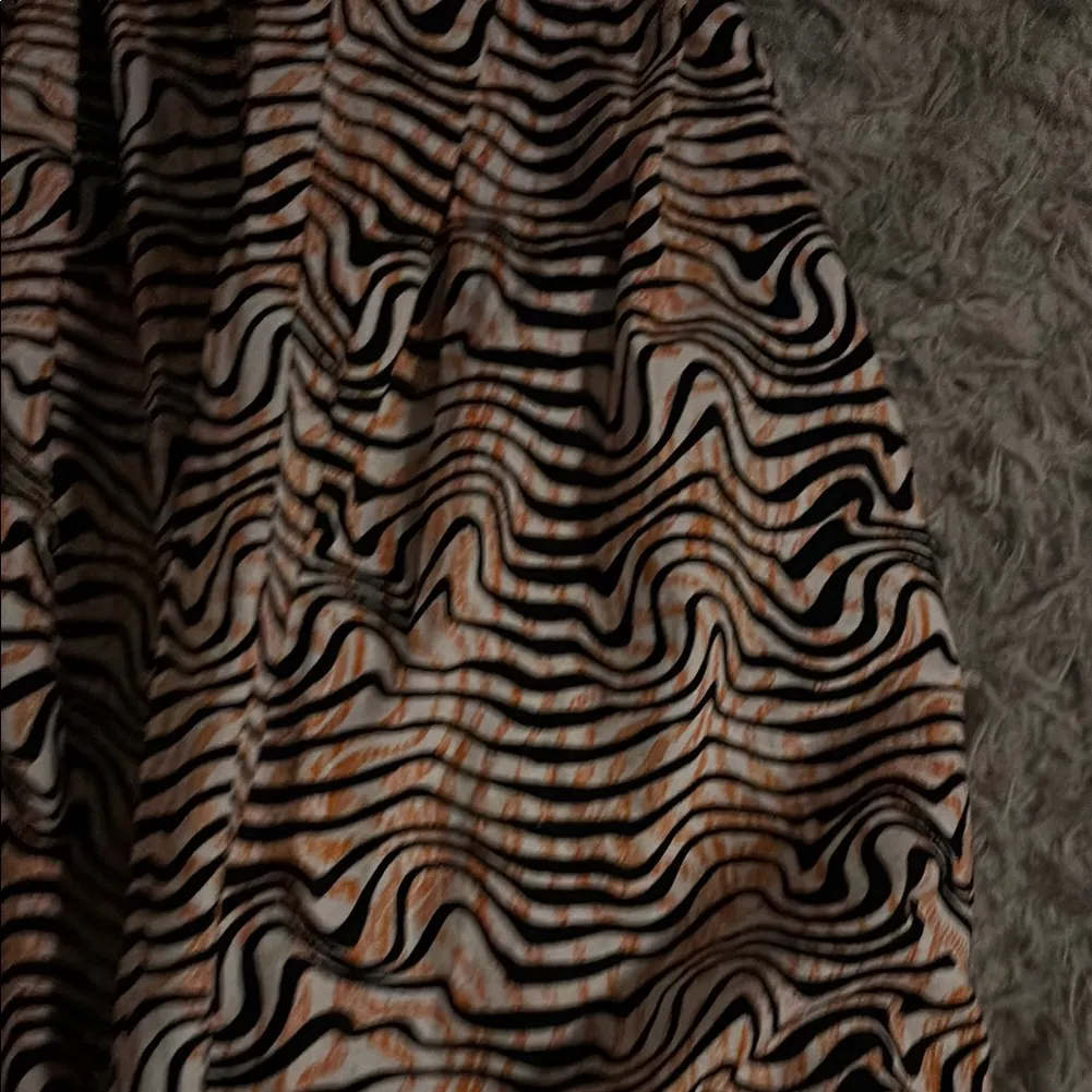 Women's Zebra Print Maxi Skirt Black Size undefined - Image 9