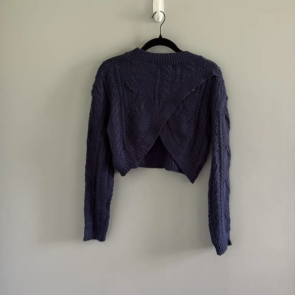 Edikted ‎ Gabrielle Cropped Cable Knit Sweater - Image 6