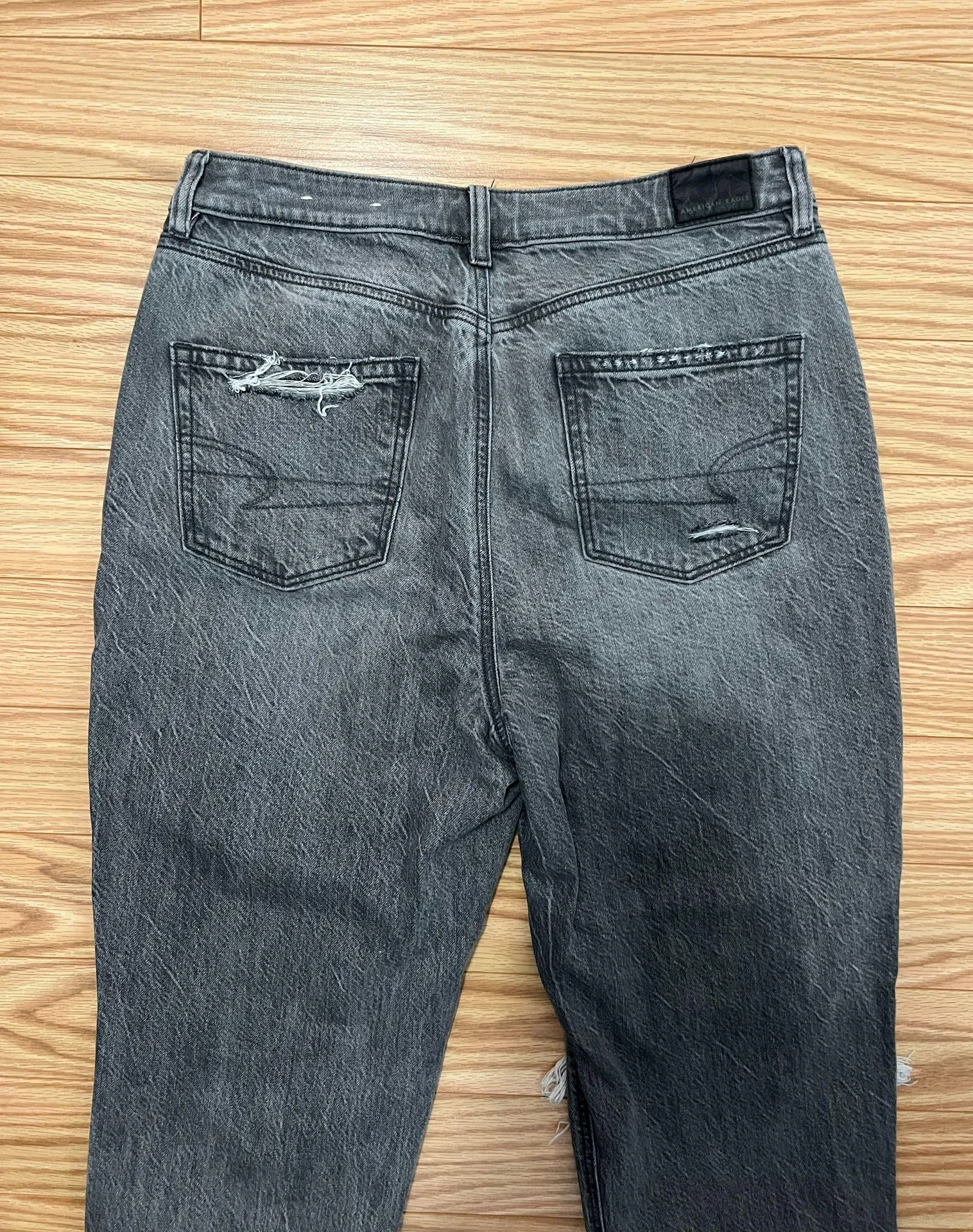 Outfitters Mom Jeans - Image 2