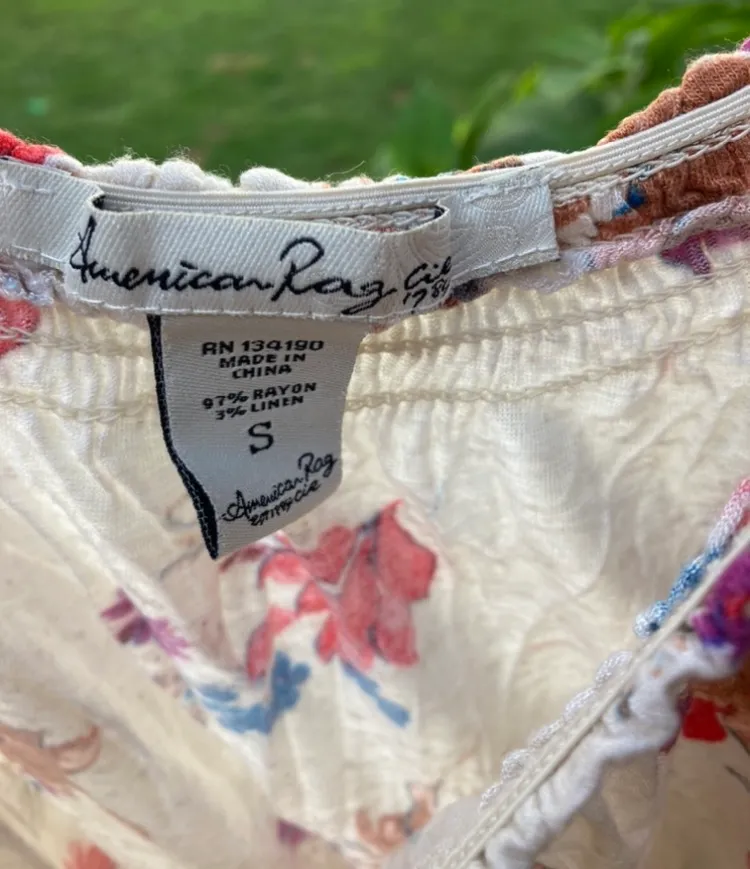 Flowey Crop Top Blouse - Image 3