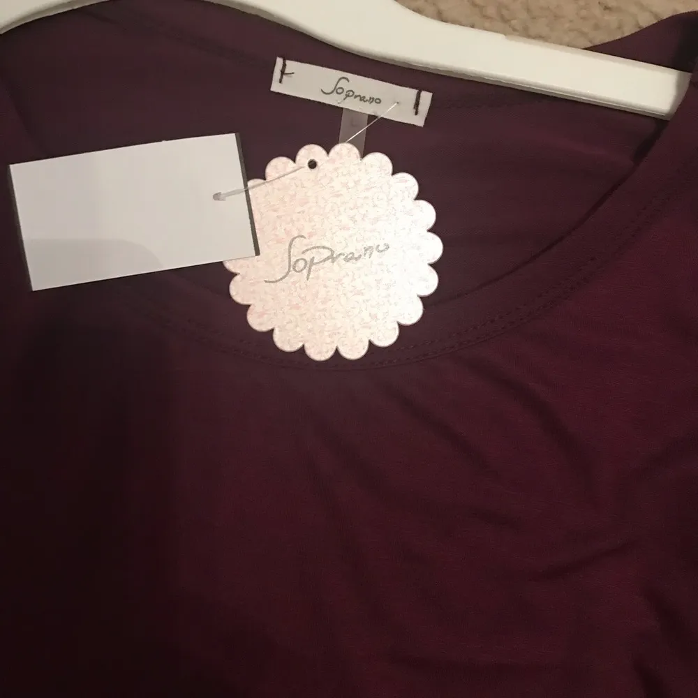 Women’s Maroon Soprano long sleeve tunic - Image 2