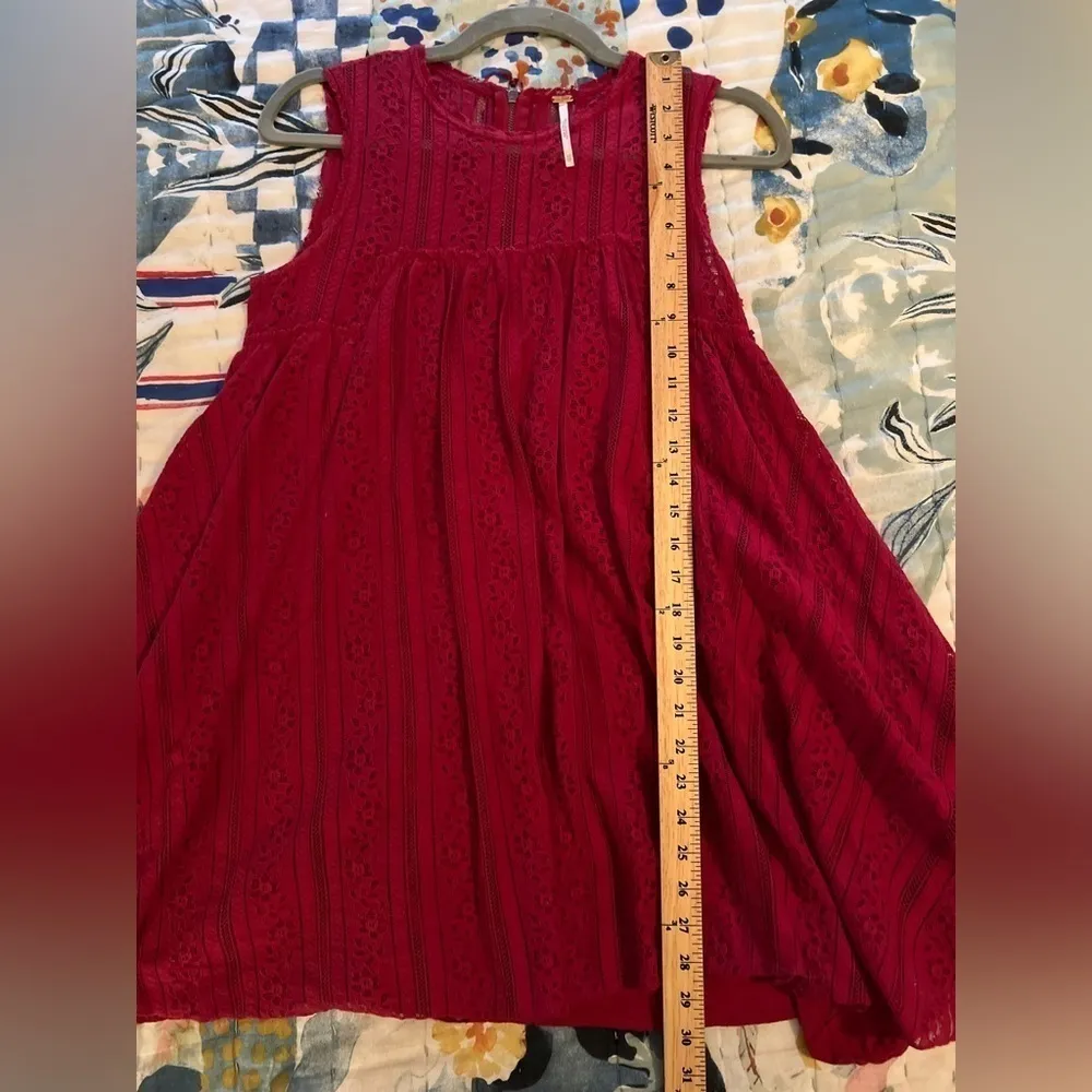 XS Tu Es La Lace Sleeveless Dress - Image 2