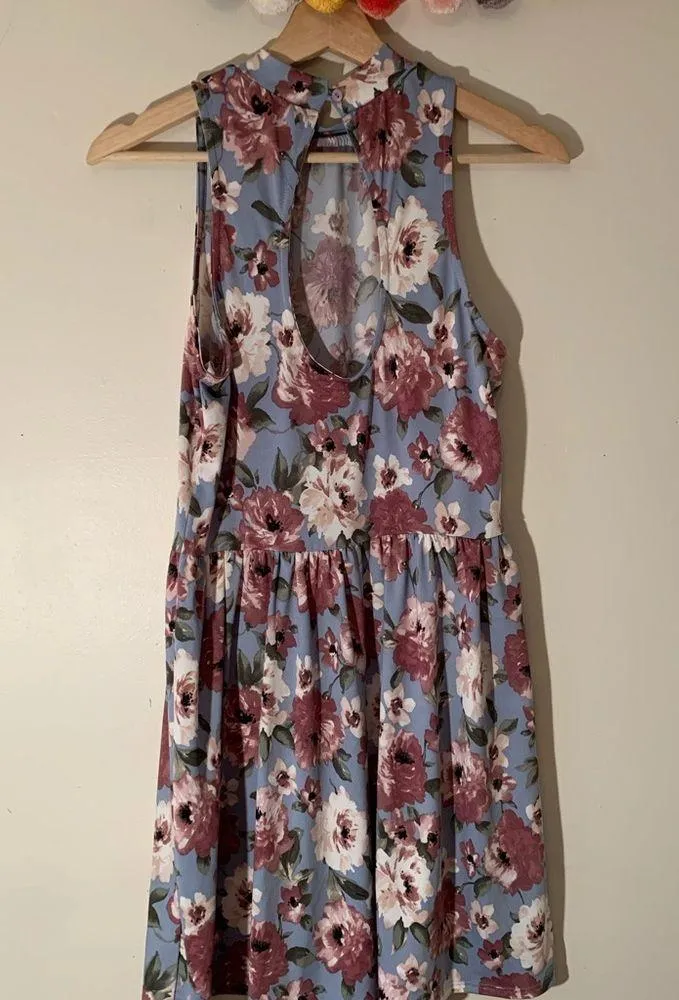 Charming Charlie size Small - Image 5