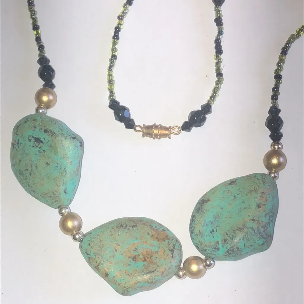 Vintage Turquoise Color and Black Glass Beaded Boho Necklace Green - Image 2