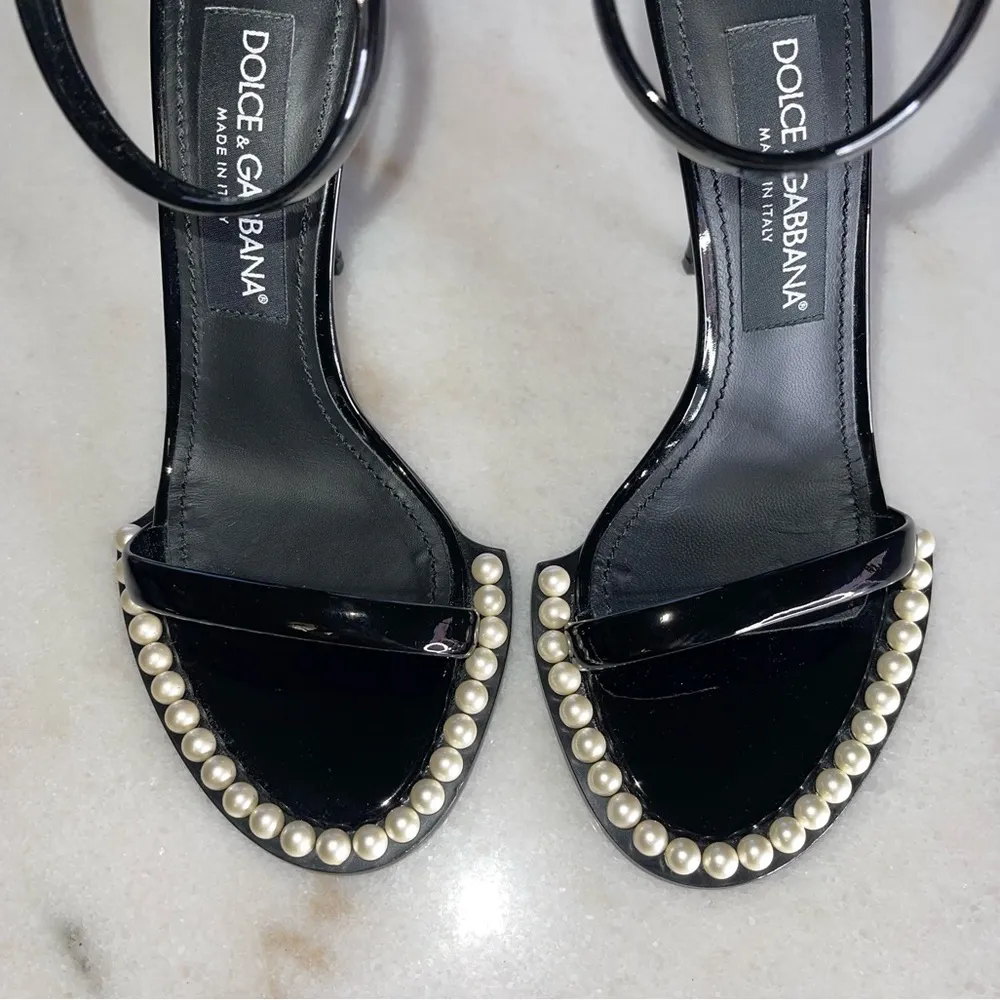 Dolce & Gabbana Patent Leather Sandals with Pearls in Black - Image 9