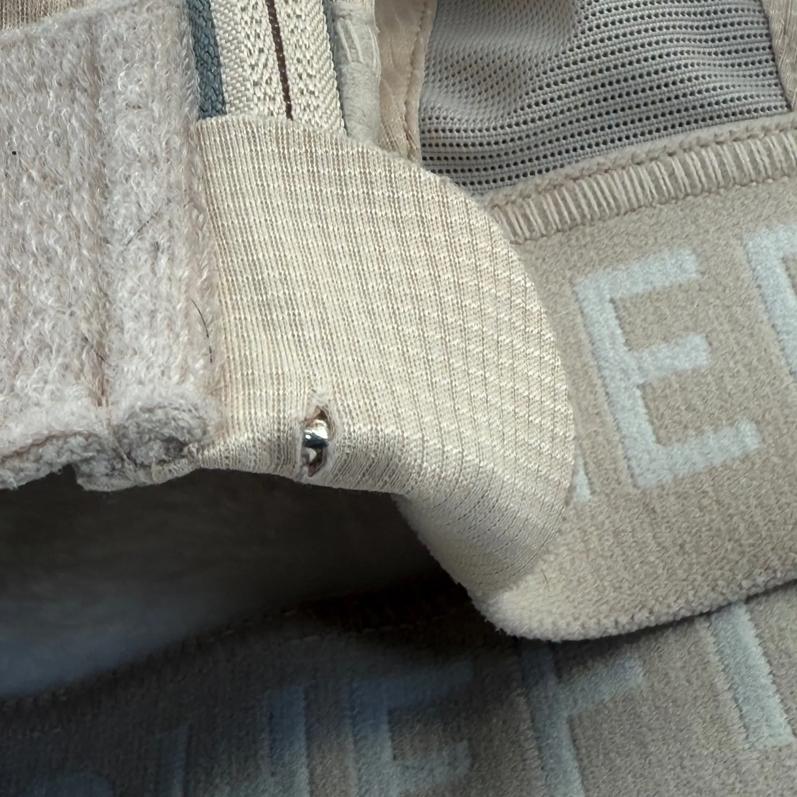 SHEFIT Adjustable Ultimate Sports Bra Beige Zip Front Impact Size XL READ Tan - Image 7