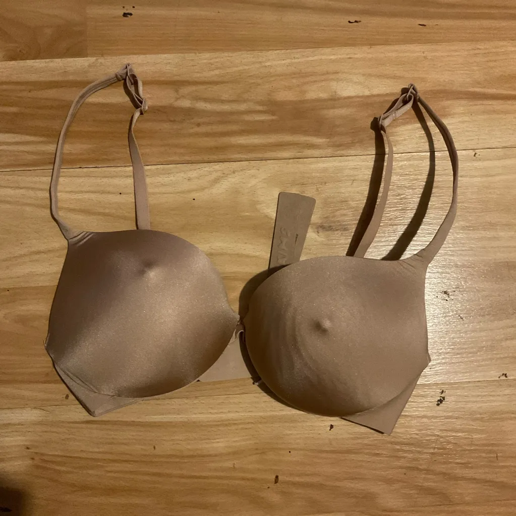 NWT‎ Skims Ultimate Bra Nipple Push-up Bra Clay / 32D - Image 4
