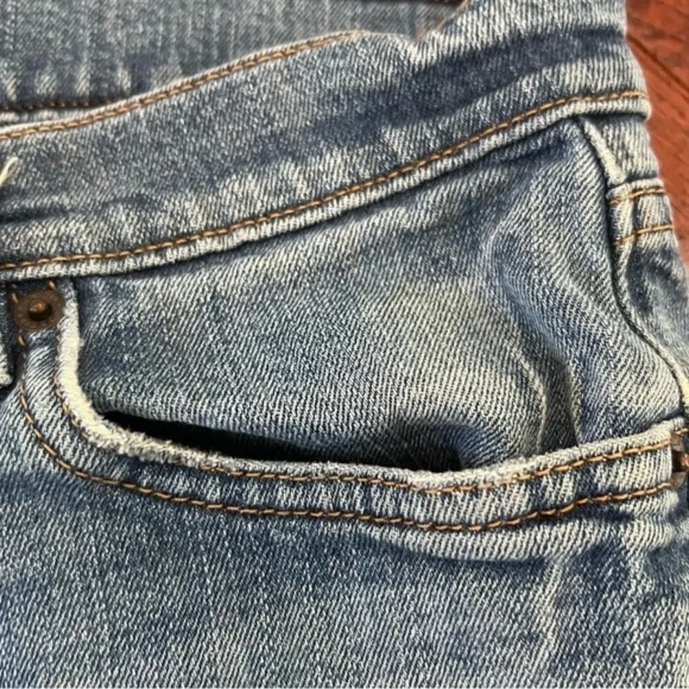 girlfriend cutoff Jean shorts size 27 - Image 7